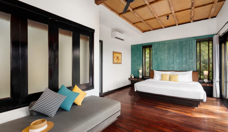 SAii PhiPhi Island Village Hillside Pool Villa King Bed Layout